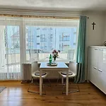 City-center Mit Balkon,parking,smart-tv Lejlighed Böblingen