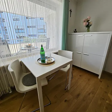 City-center Mit Balkon,parking,smart-tv *